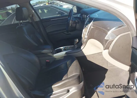 2010 Cadillac Srx Standard z USA, uszkodzony, nr VIN 3GYFNGEY3AS574471